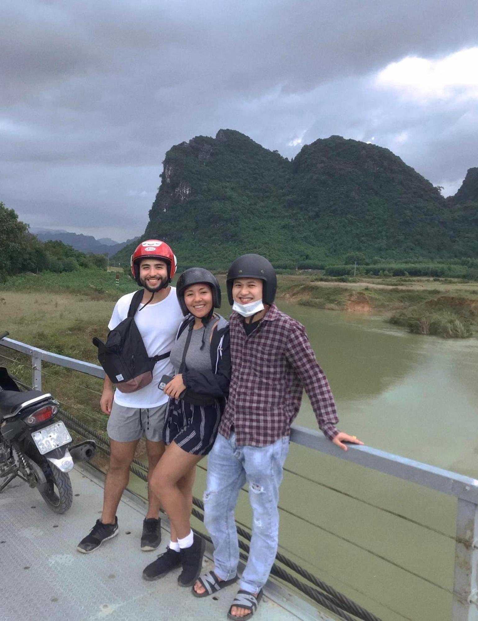 苹果蜜蜂家庭旅馆 峰牙 外观 照片